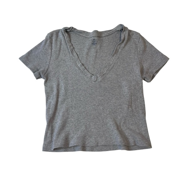 brandy melville gray v neck top - Picture 1 of 6